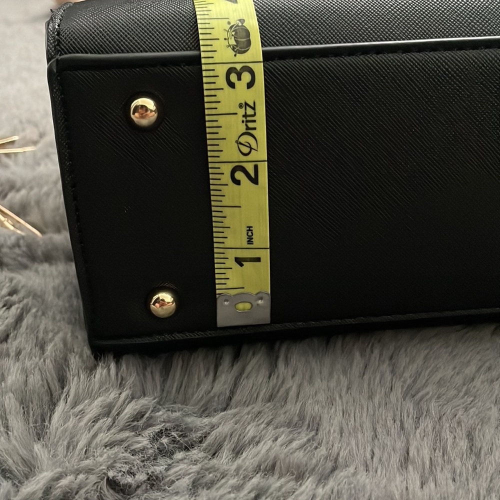 NWOT Black Textured Handbag w/ Removable Strap - Picture 8 of 10